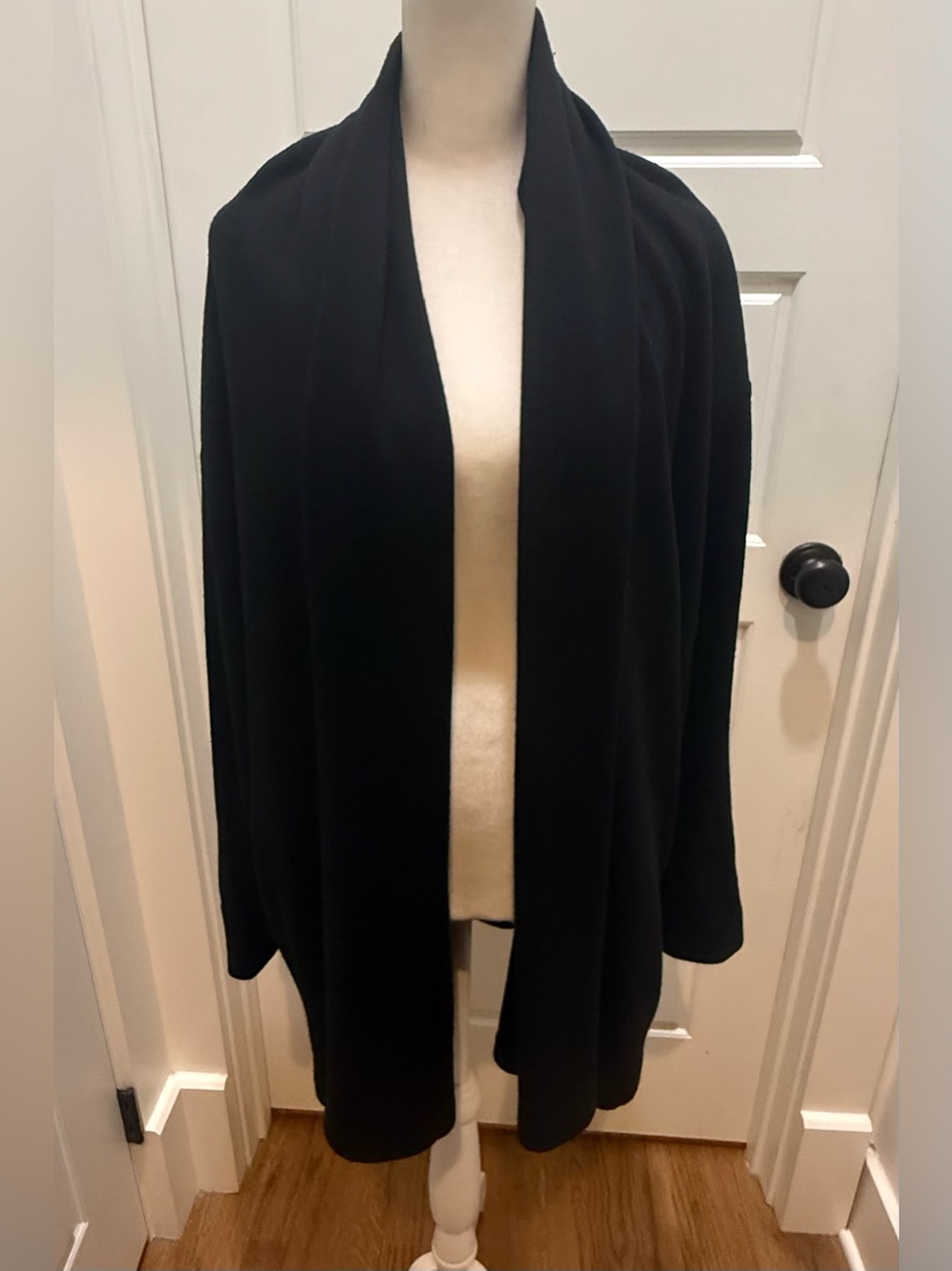 Jaeger. Open Front Black Wool Cardigan. Size Small.
